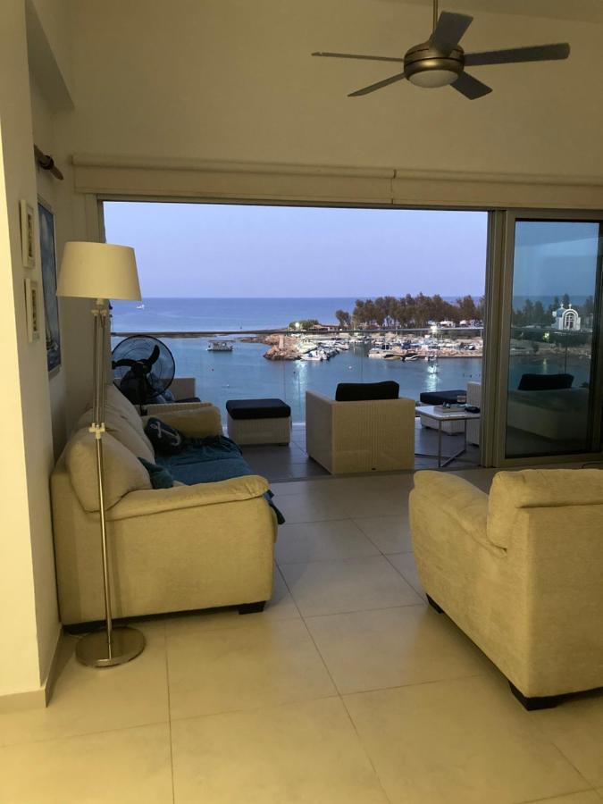 Trident Beach Apartment Protaras Bagian luar foto