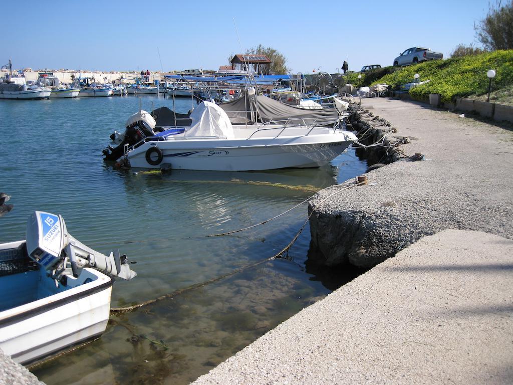Trident Beach Apartment Protaras Bagian luar foto
