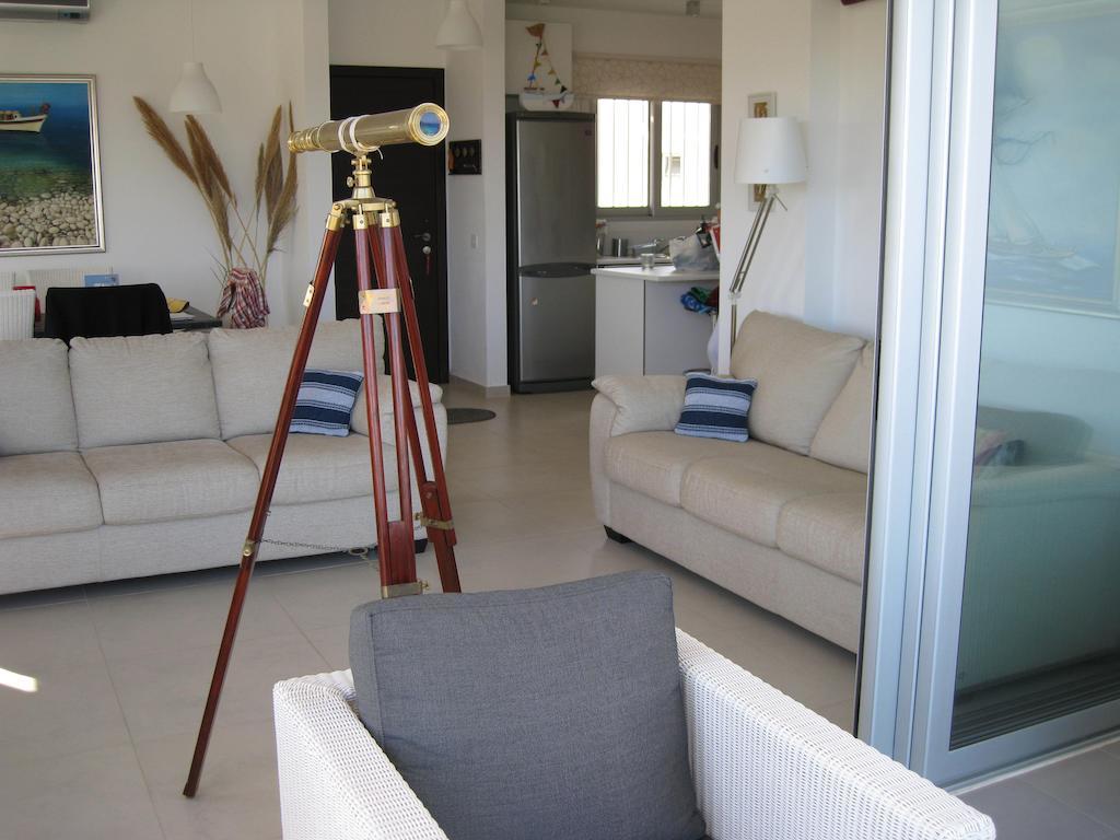 Trident Beach Apartment Protaras Bagian luar foto